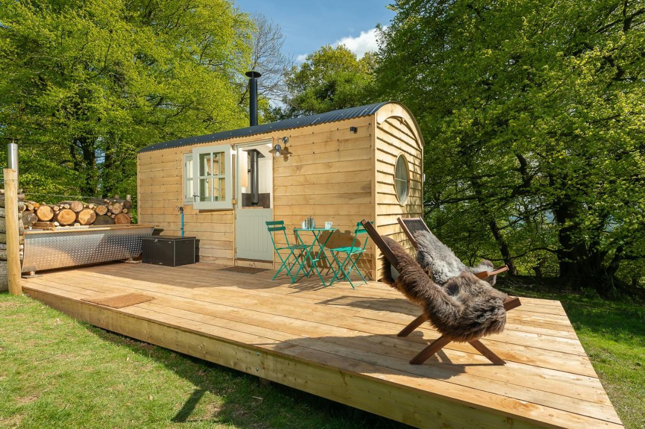 Tilbury Shepherd Huts With Hot Tubs Plus Holiday Cottages West Bagborough Exteriör bild