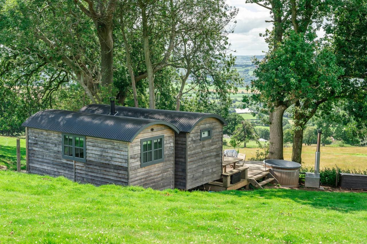 Tilbury Shepherd Huts With Hot Tubs Plus Holiday Cottages West Bagborough Exteriör bild