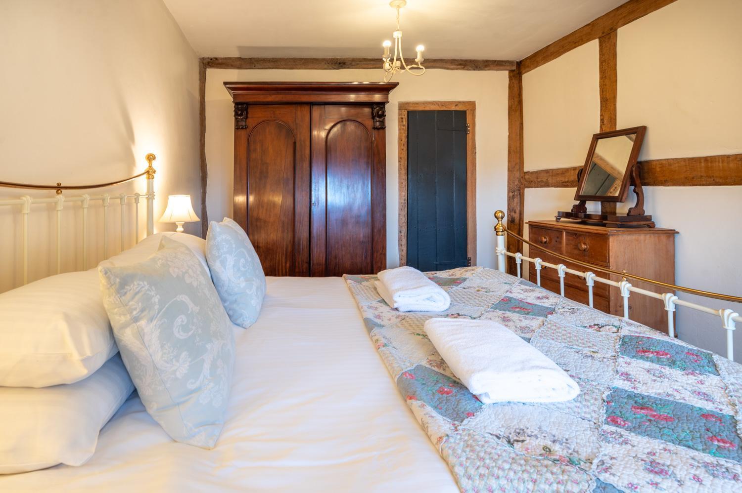 Tilbury Shepherd Huts With Hot Tubs Plus Holiday Cottages West Bagborough Exteriör bild